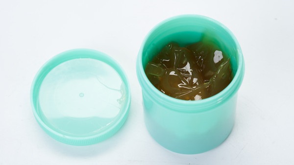 為什么無鉛錫膏越刮越稀呢？什么原因造成？